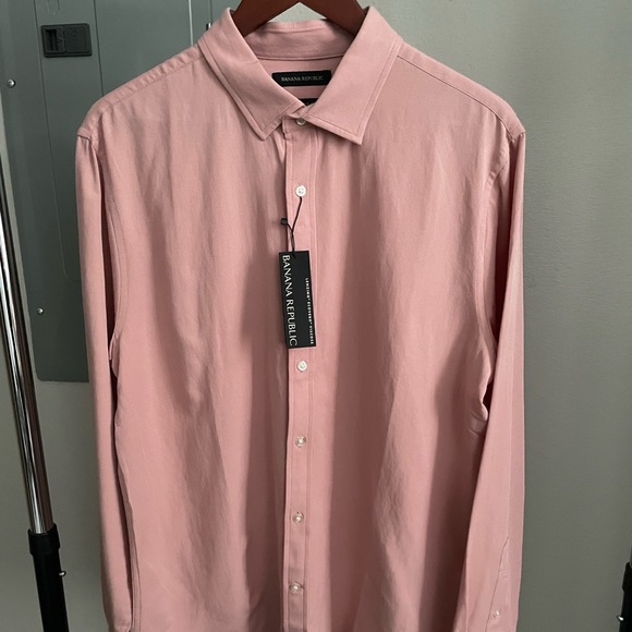 Banana Republic LENZING" ECOVERO" VISCOSE Button Up Shirt - Picture 2 of 4